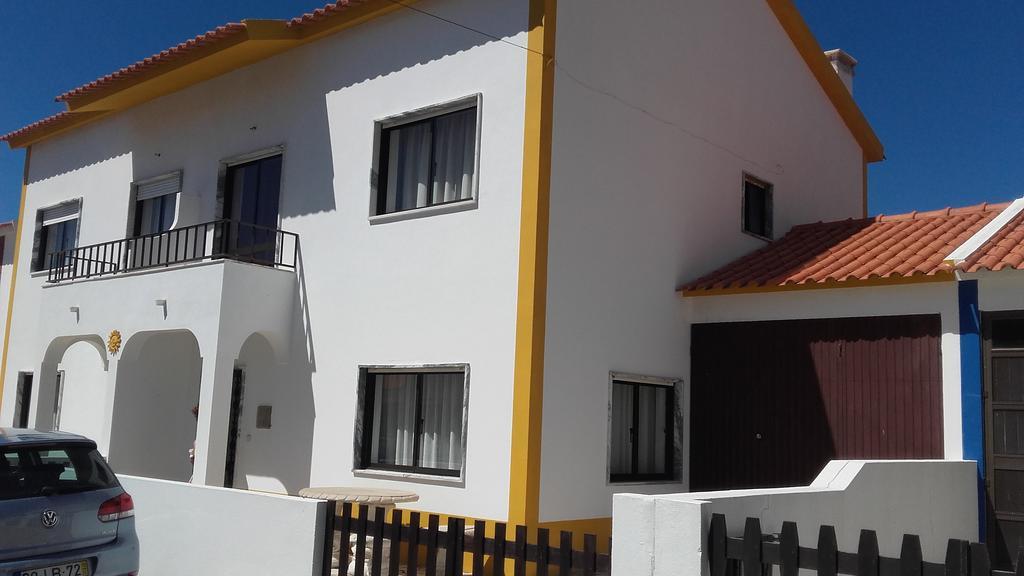 Villa Sun House - Baleal à Ferrel  Extérieur photo